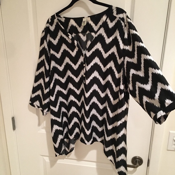 14th & Union Tops - Chevron Blouse